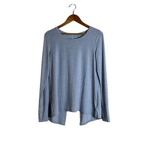 Gap fit breath light gray lightweight shirt. Size small